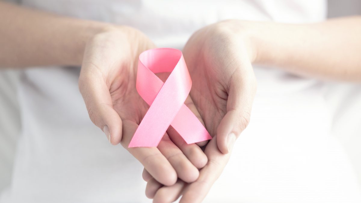 sintomas do câncer de mama